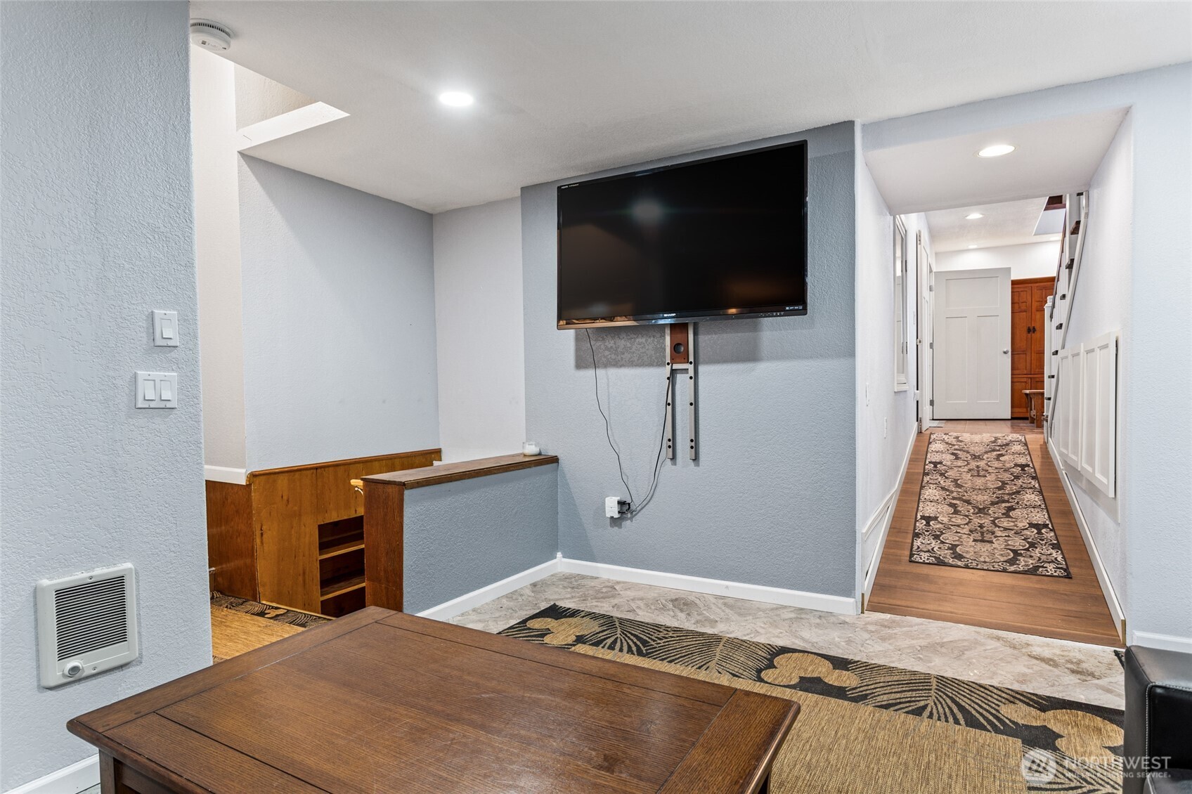 221 N Canyon Road Property Photo 19