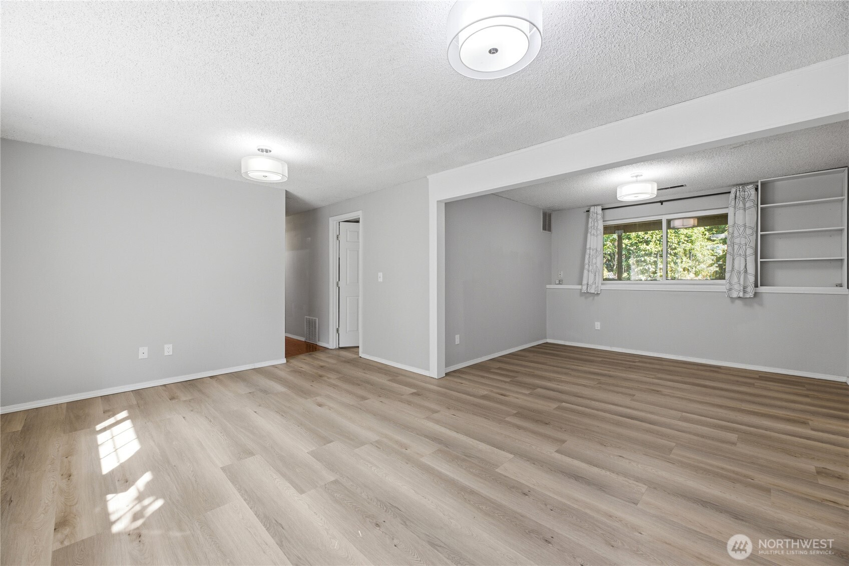 608 School Street Property Photo 18