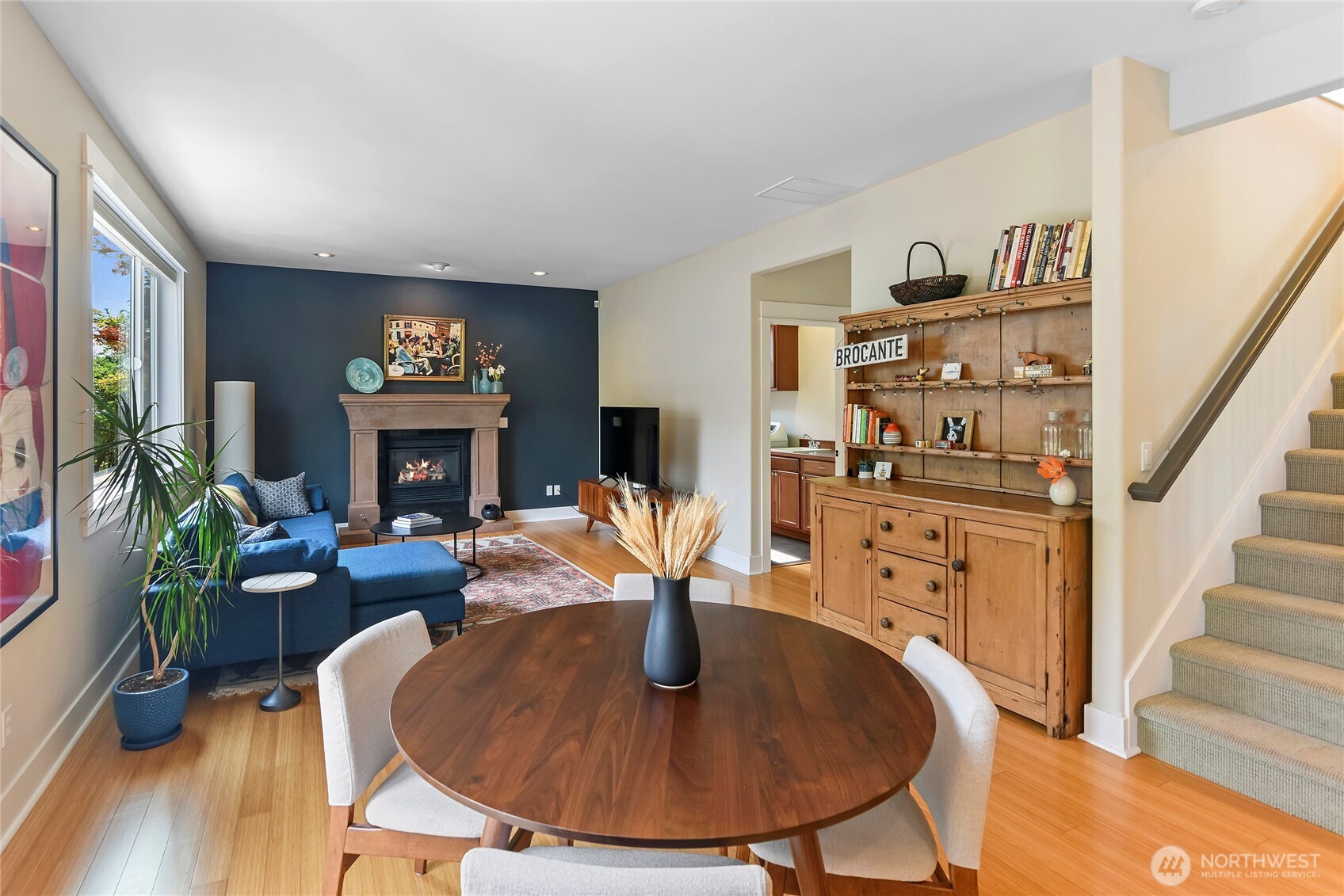 100 Ne Peterson Street Property Photo 18
