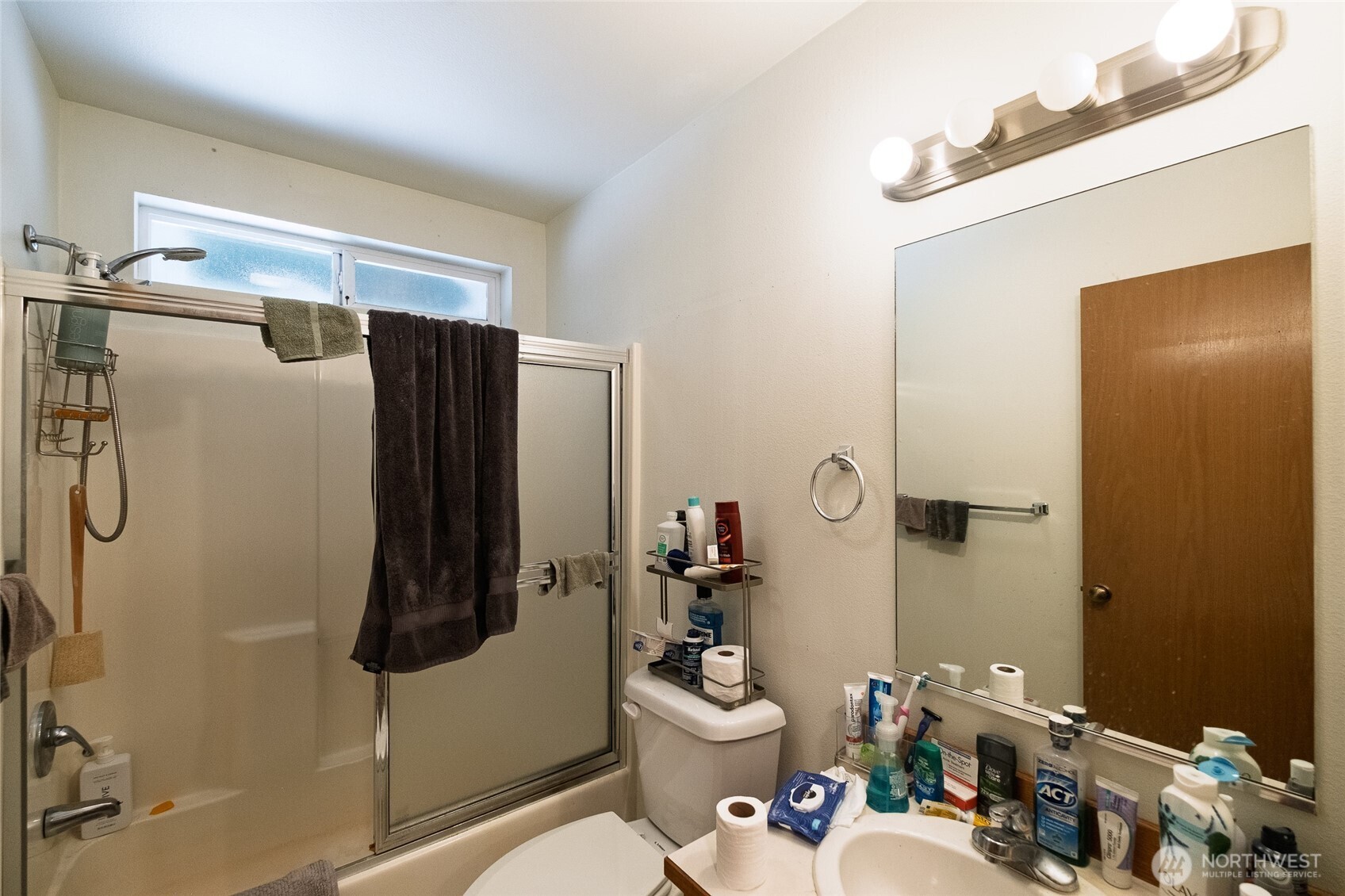 2828 2830 Valencia Street Property Photo 12