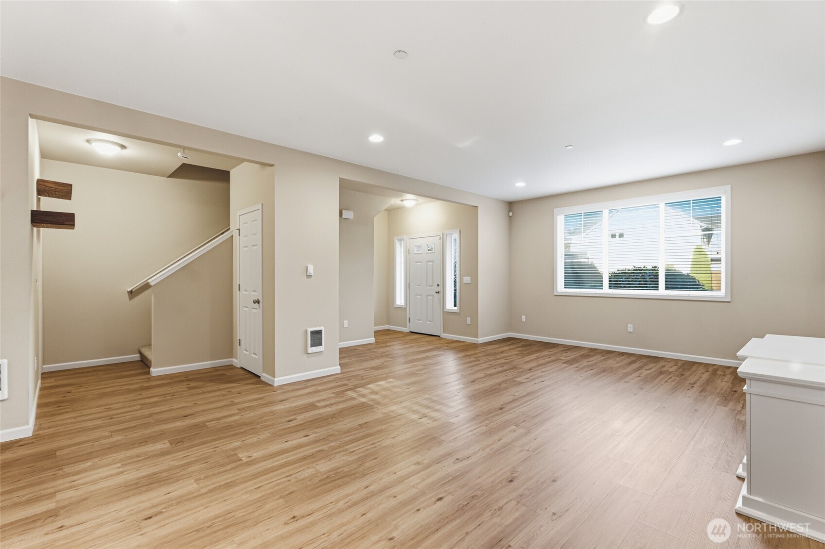 16431 77th Avenue Ct Property Photo 7