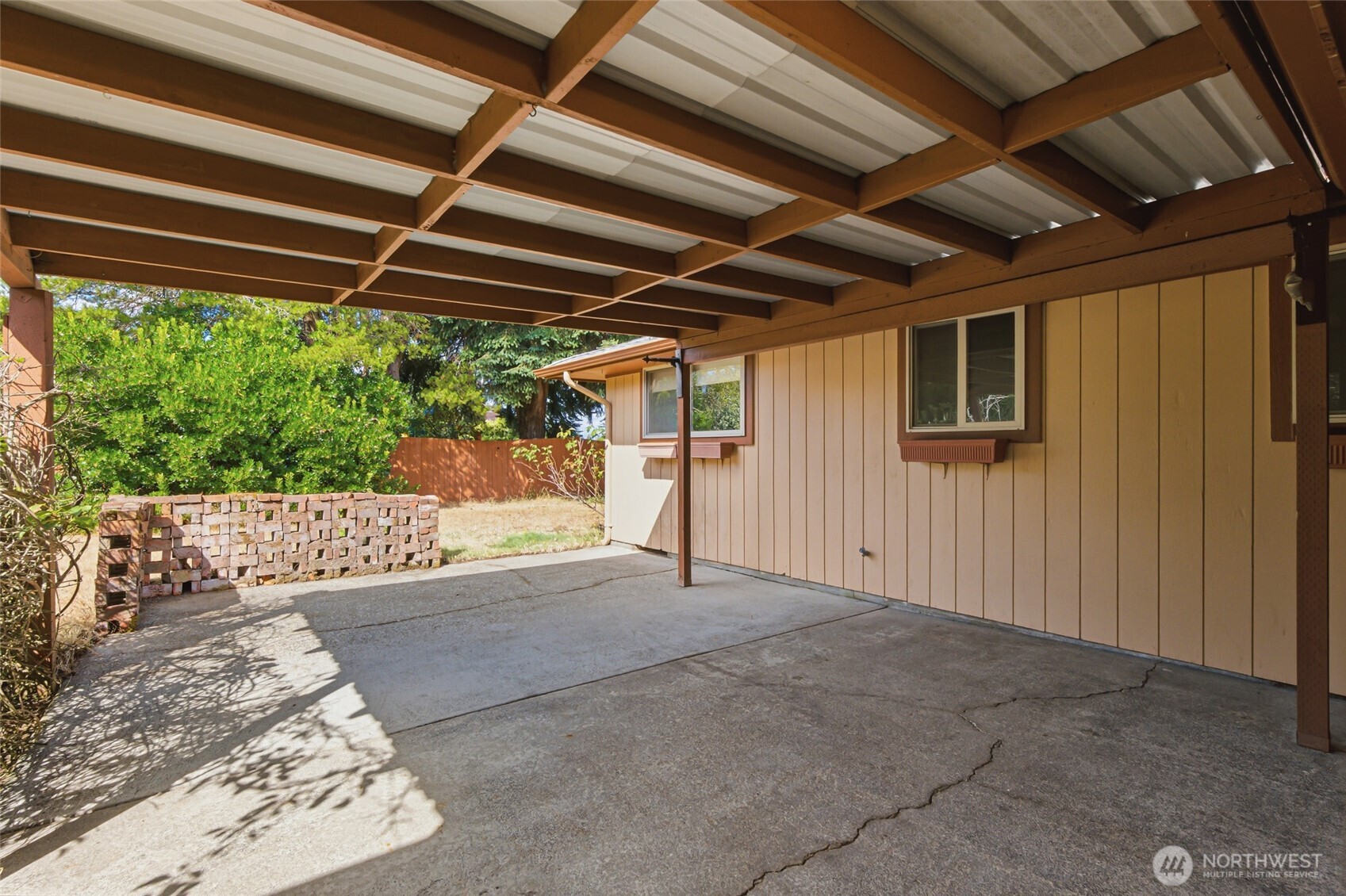 4306 N Bennett Street Property Photo 21