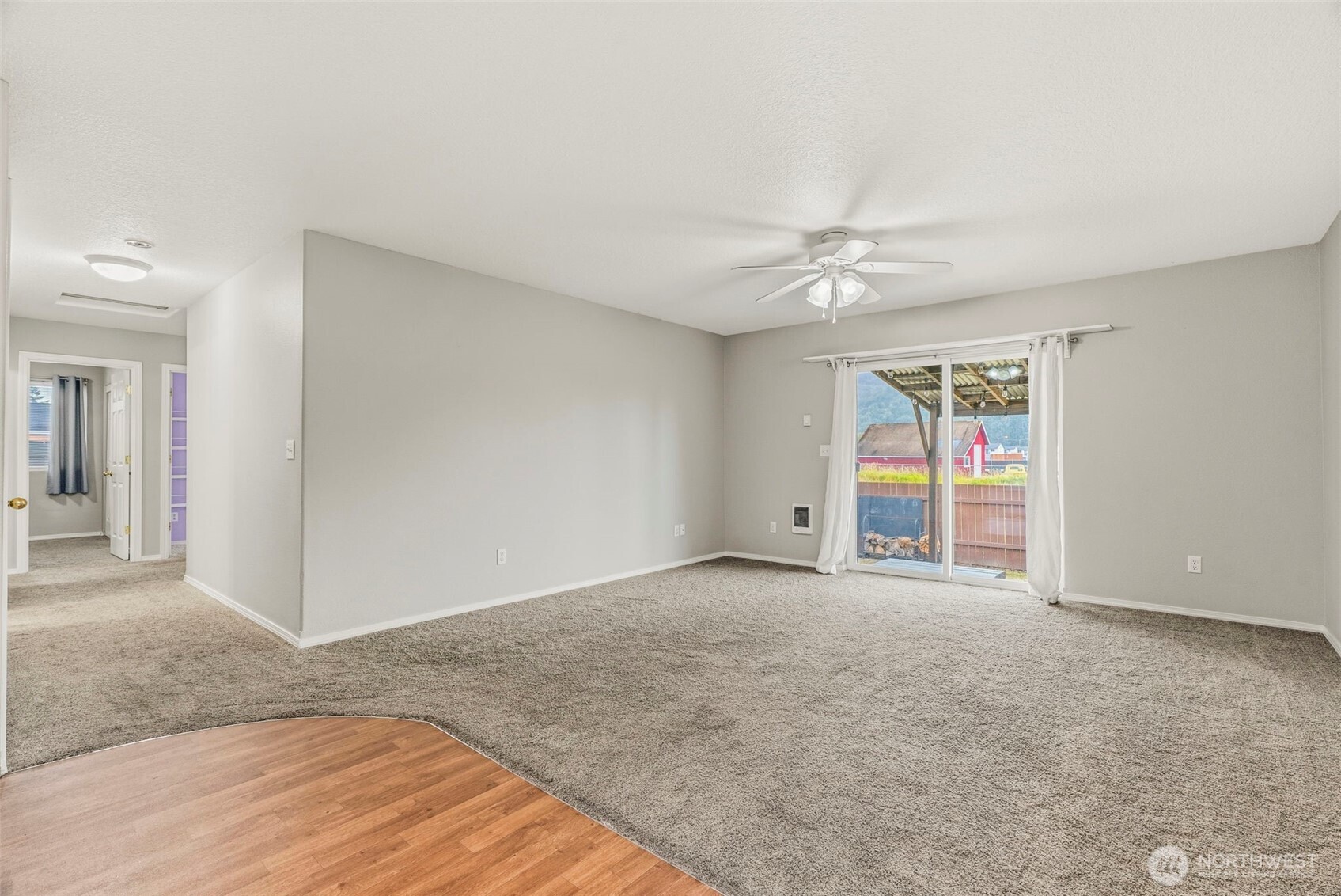 4581 Windemere Street Property Photo 5