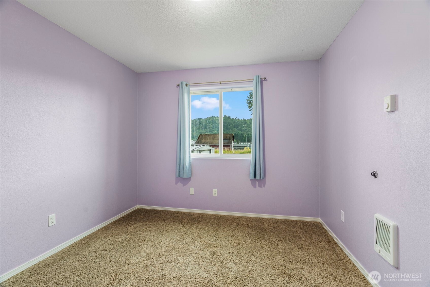 4581 Windemere Street Property Photo 7