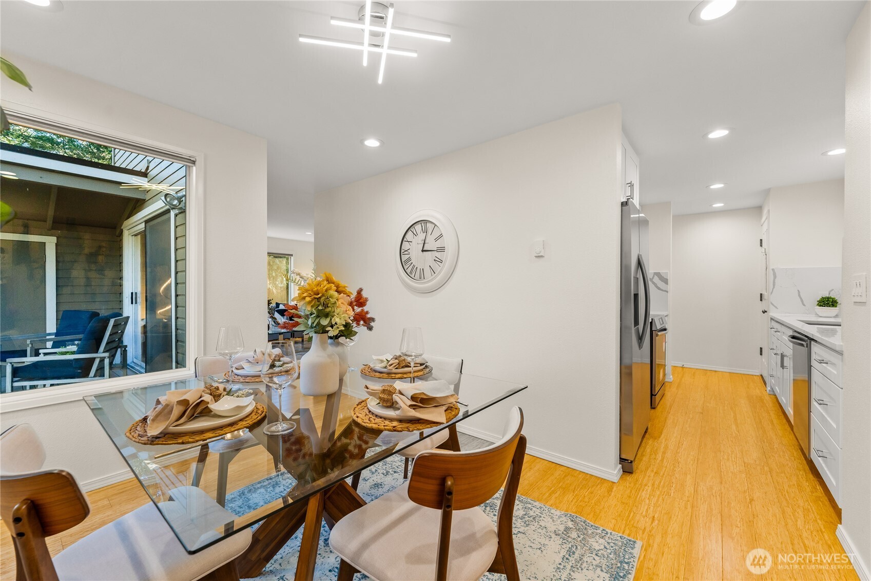 1218 101st Place Property Photo 11