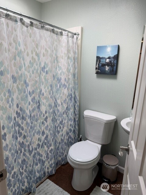 405 Spencer Lane Property Photo 26