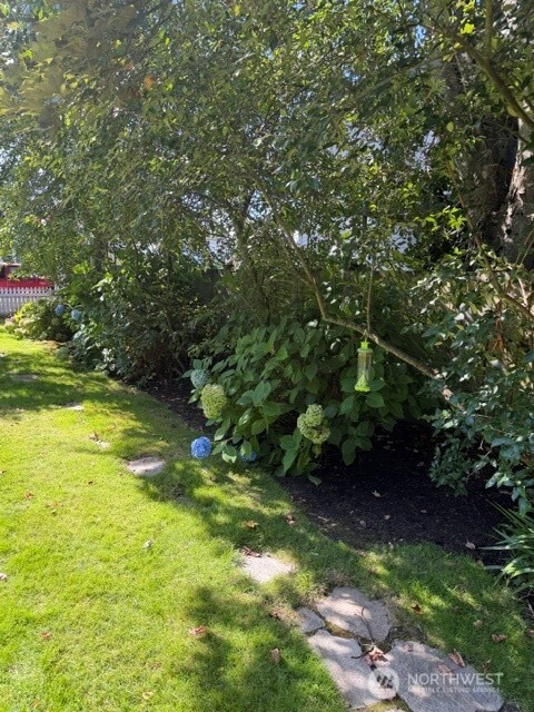 405 Spencer Lane Property Photo 35