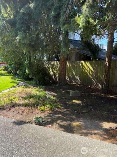 405 Spencer Lane Property Photo 36