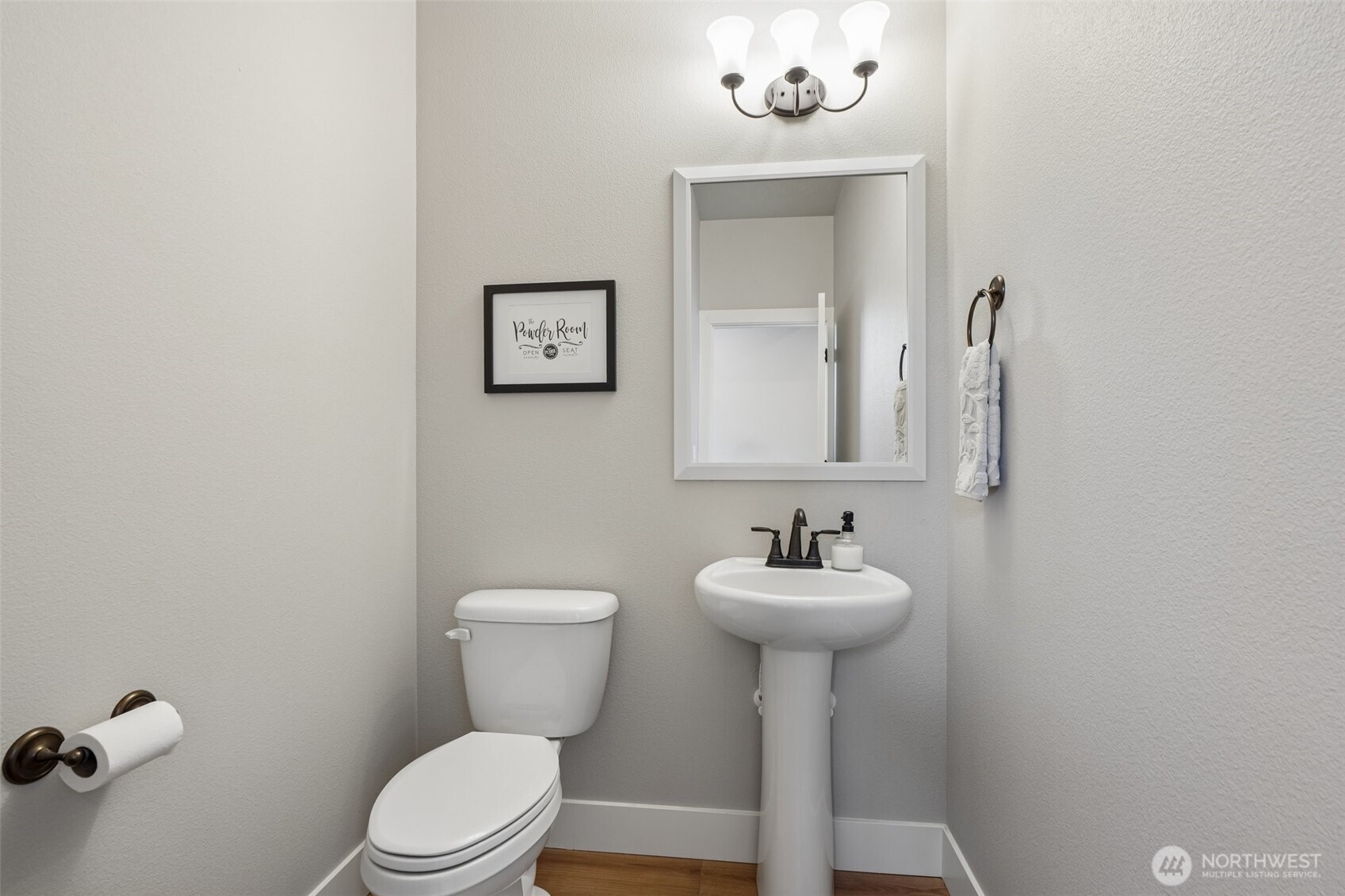 3016 S White Salmon Drive Property Photo 16