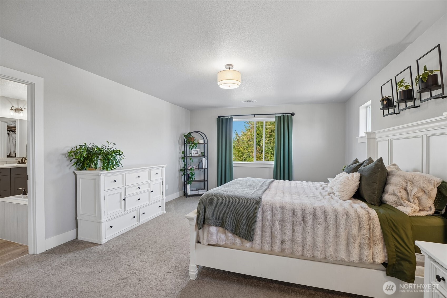 3016 S White Salmon Drive Property Photo 18