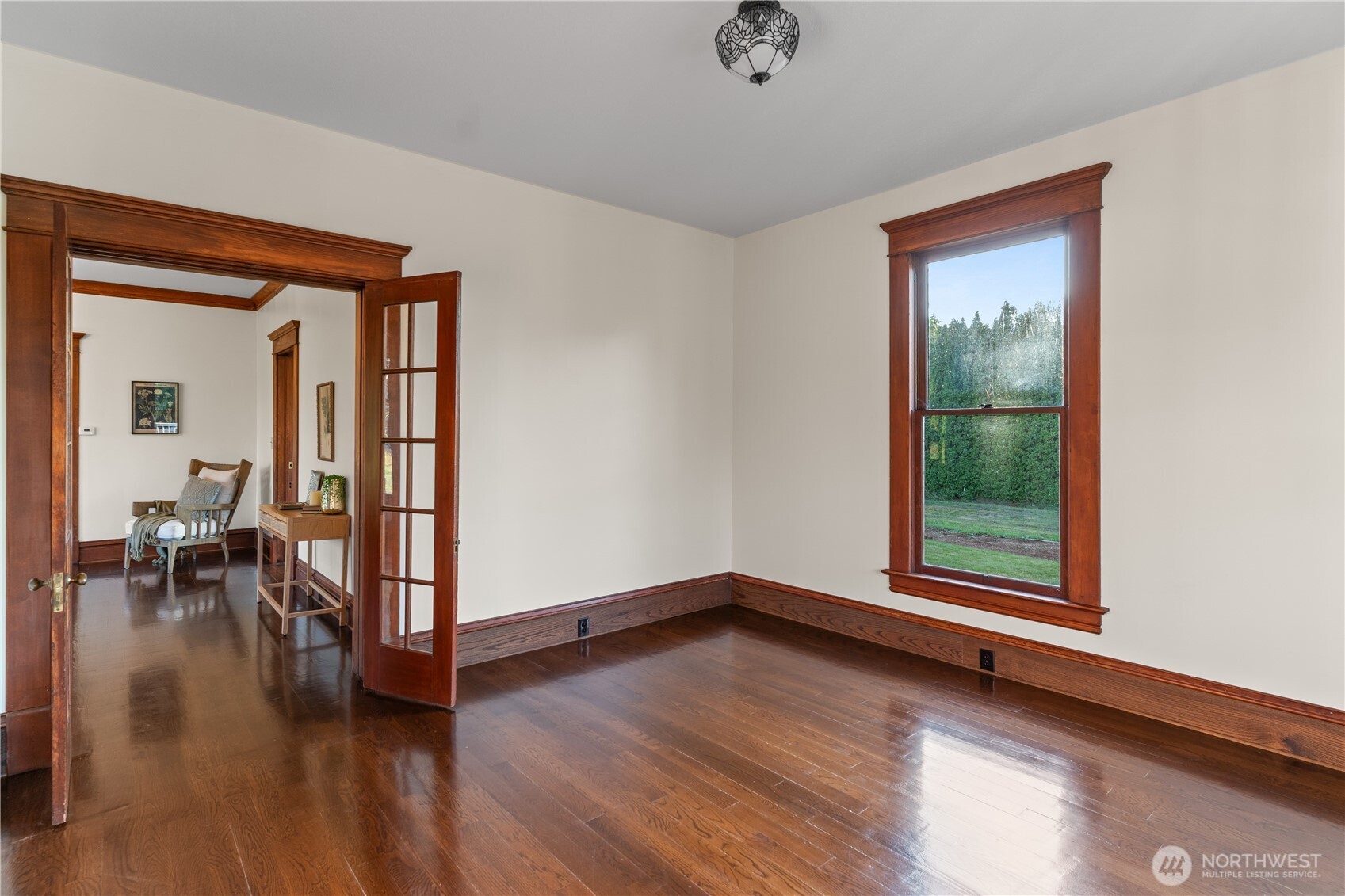 1371 W Axton Road Property Photo 20