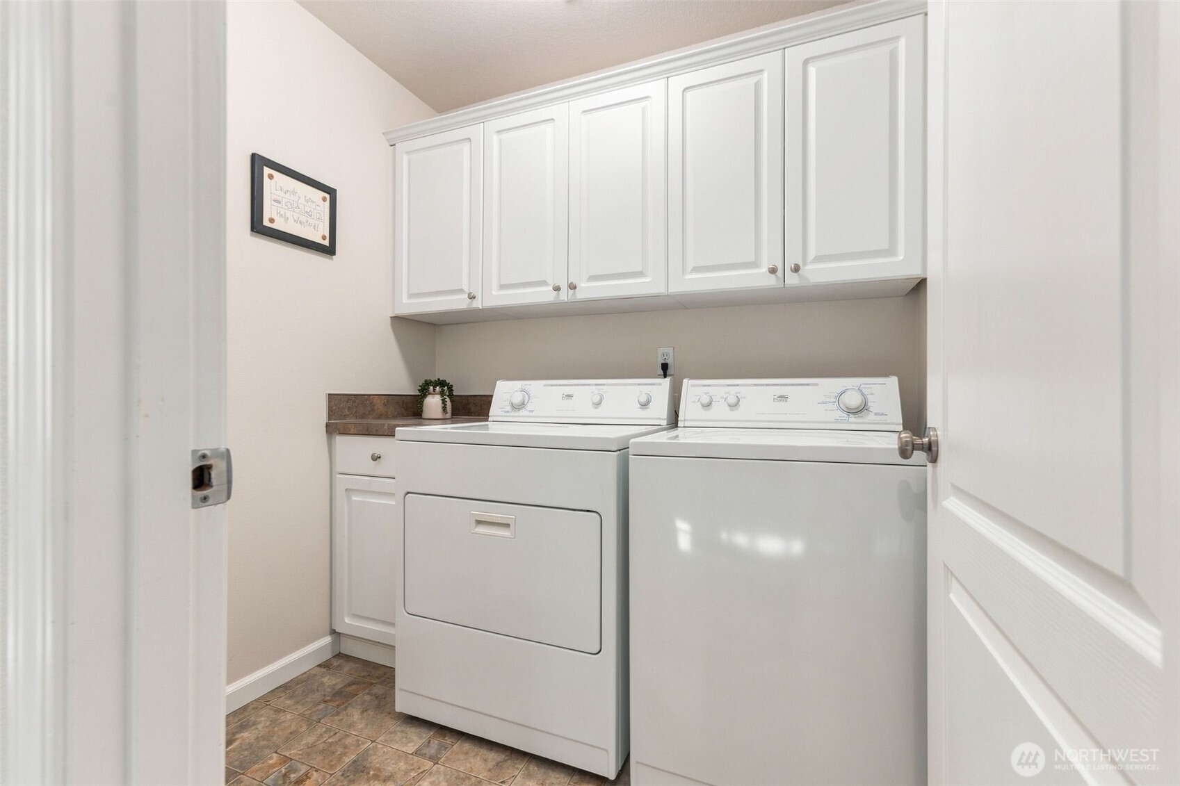 2708 N L Street Property Photo 37