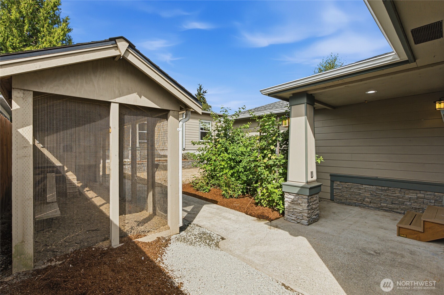 2106 N Tyler Street Property Photo 32