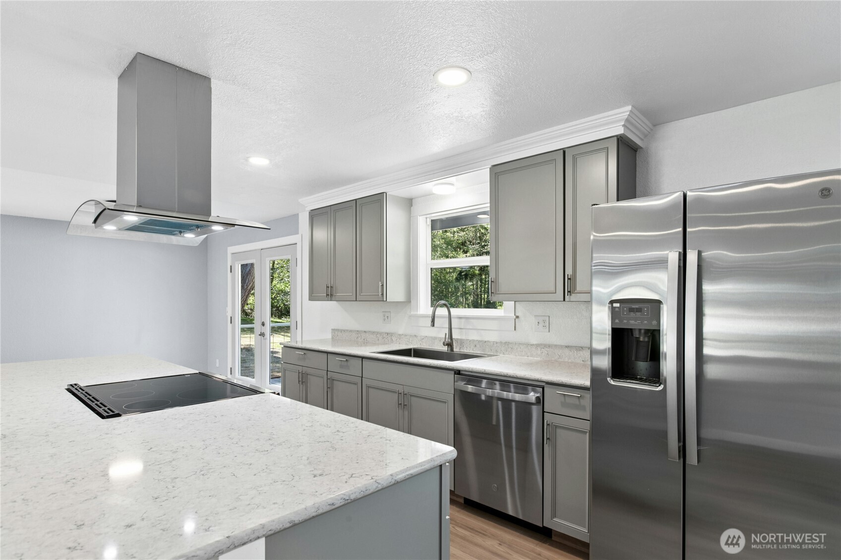 3671 Dundee Way Property Photo 10