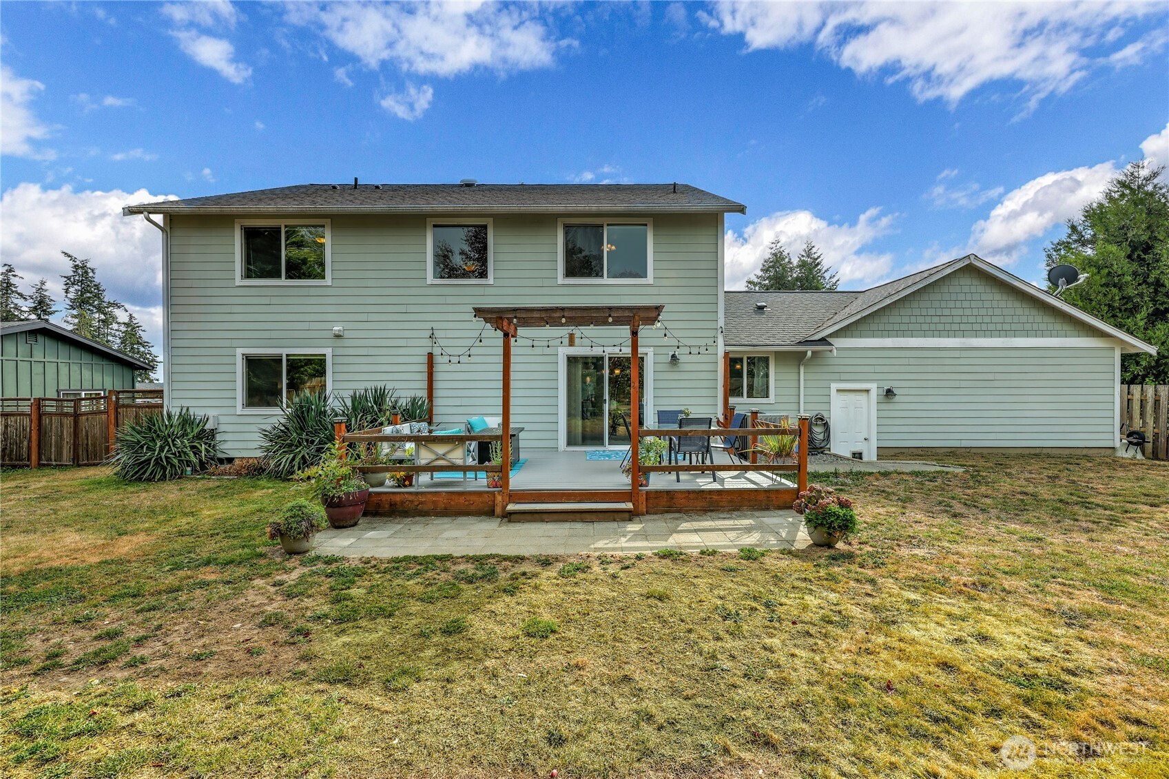 161 N Lyter Avenue Property Photo 3