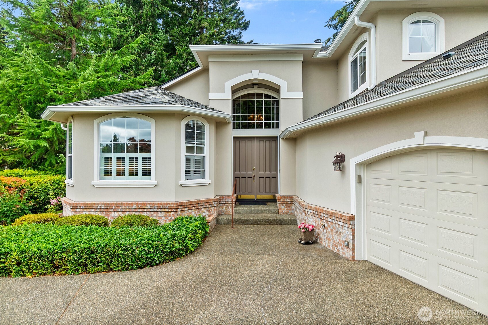 6543 Turnberry Lane Property Photo 7