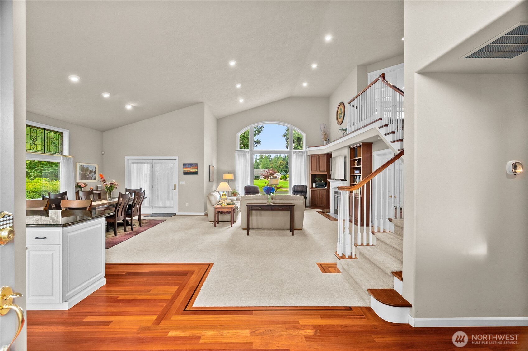 6543 Turnberry Lane Property Photo 8