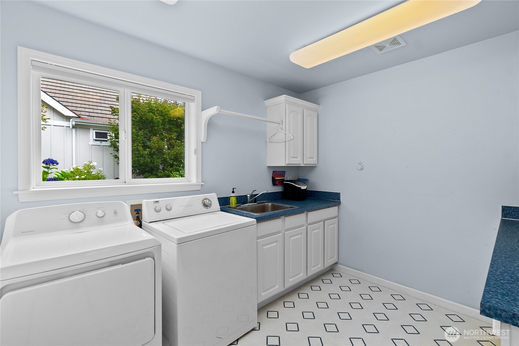 6543 Turnberry Lane Property Photo 25