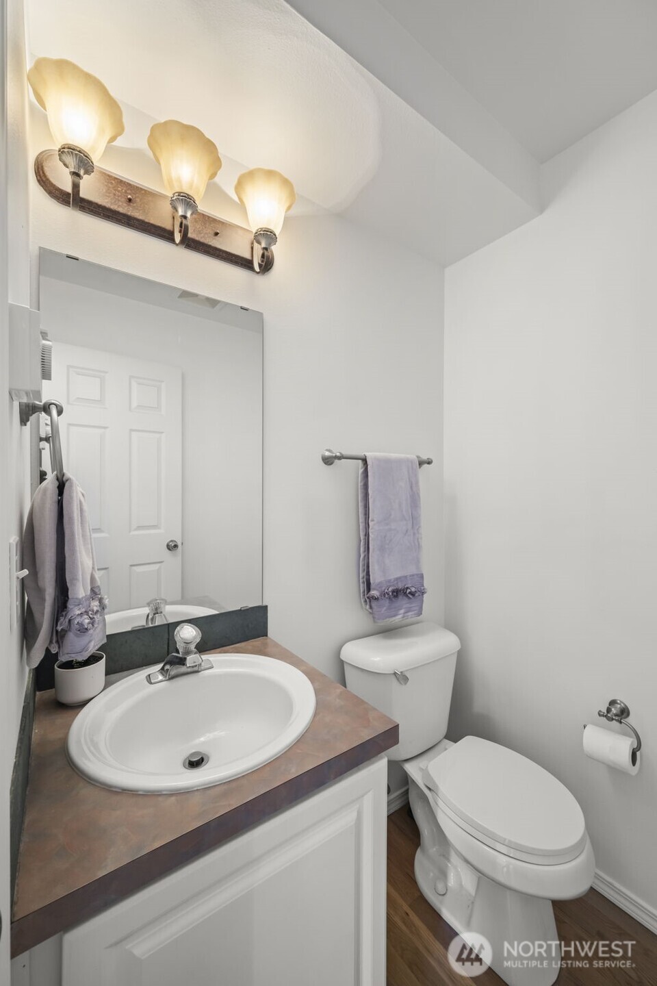 5243 40th Avenue Property Photo 13