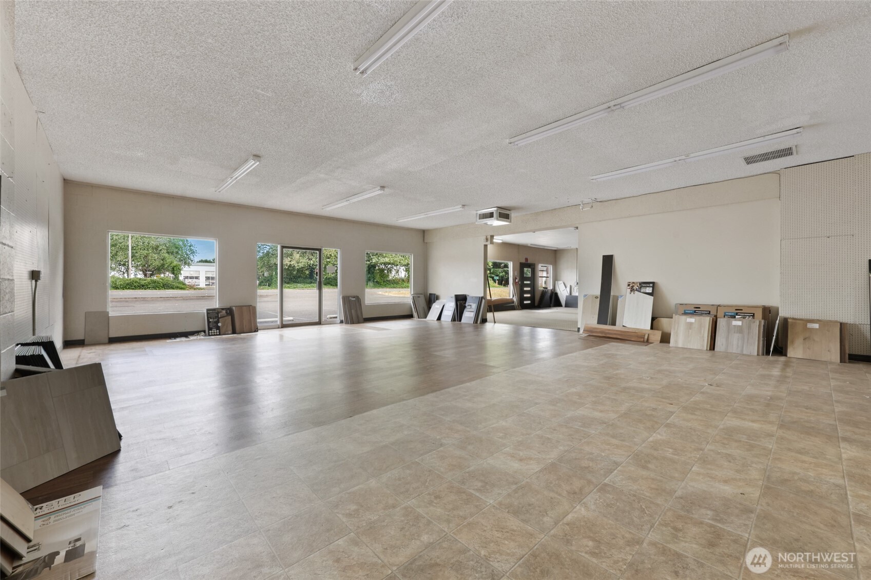 5701 Capitol Boulevard Property Photo 13