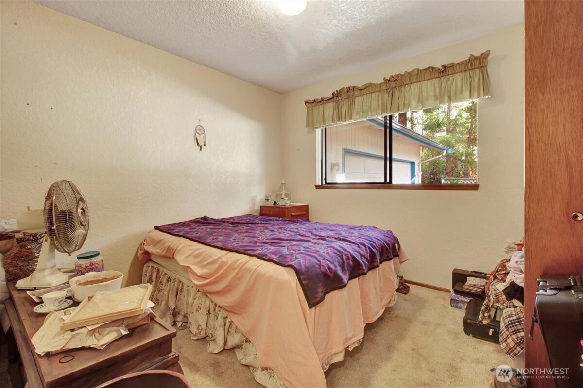 385 Glengarry Drive Property Photo 19