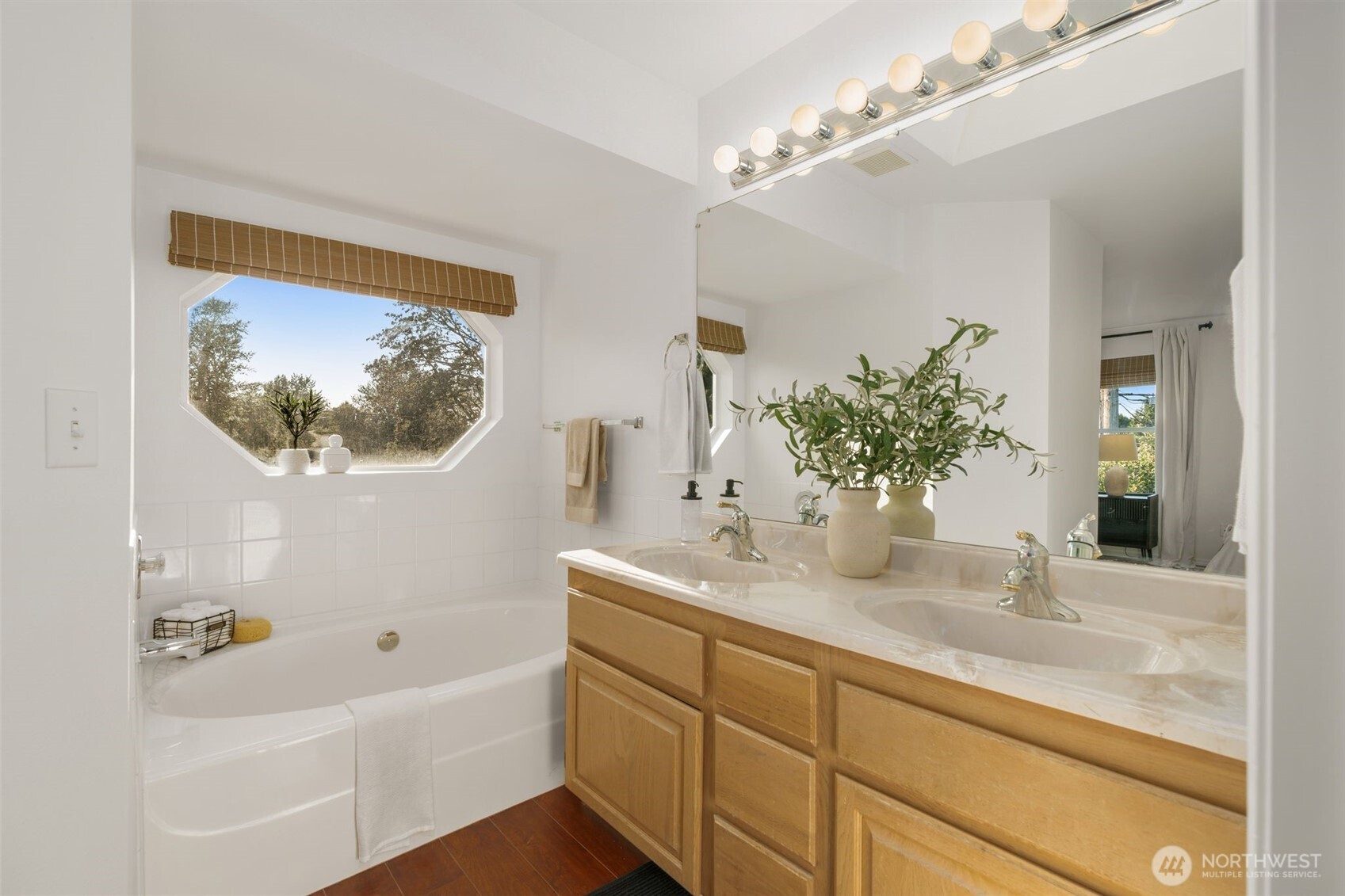 20721 122nd Place Property Photo 19