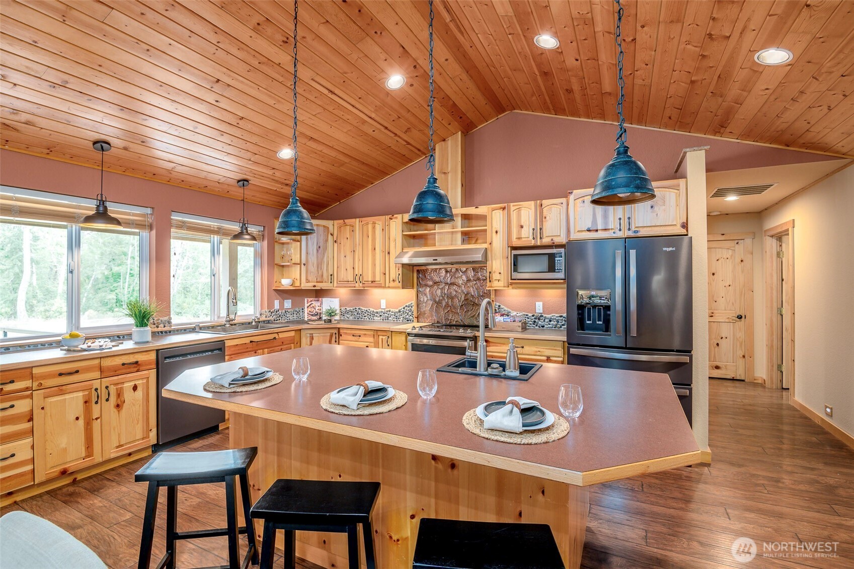 8327 Libby Road Property Photo 4