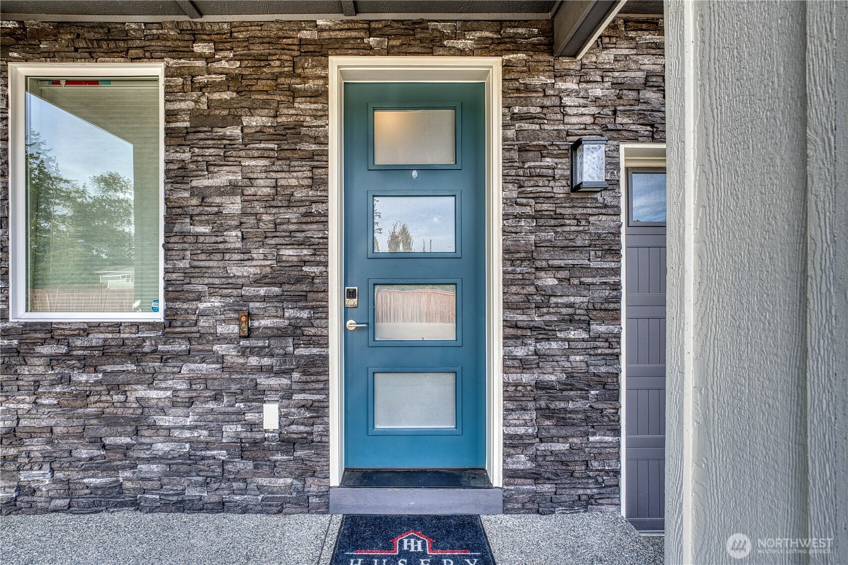 2610 179th Place Property Photo 2