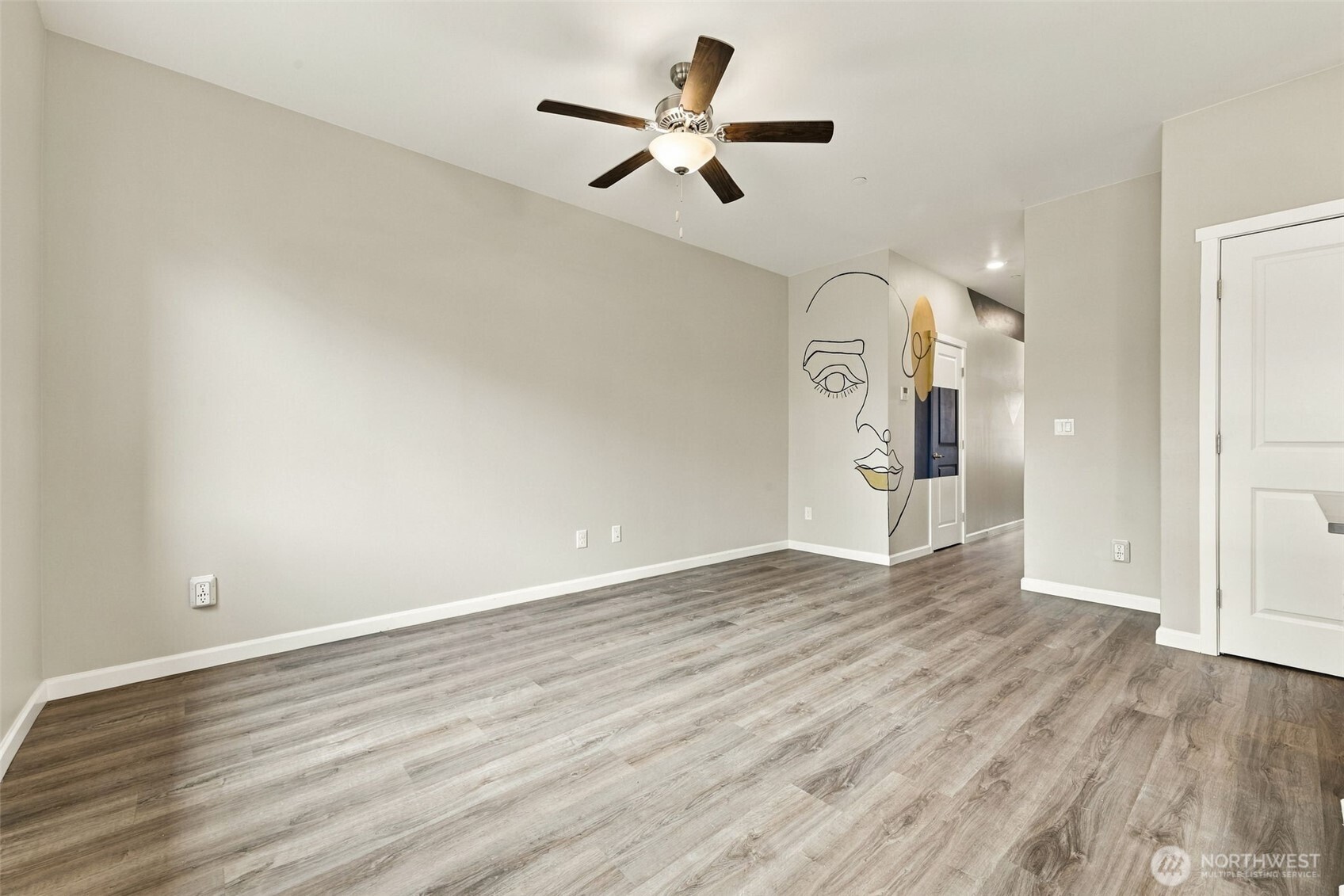 8717 E Gilman Avenue Property Photo 7