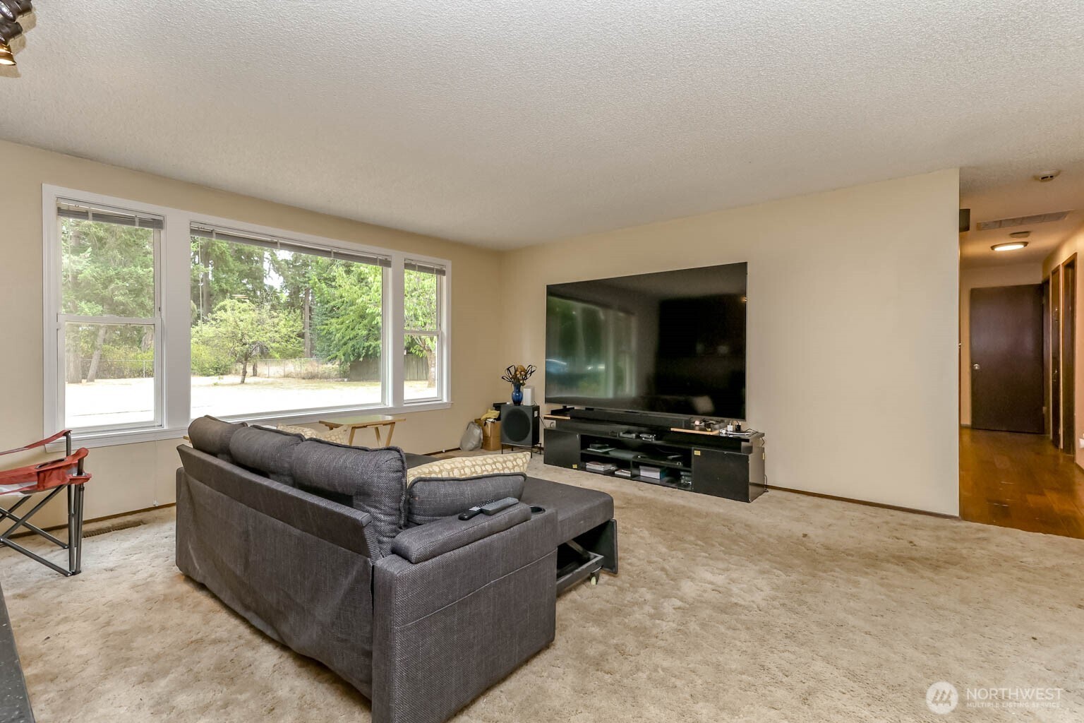 17407 36th Ave E Property Photo 9