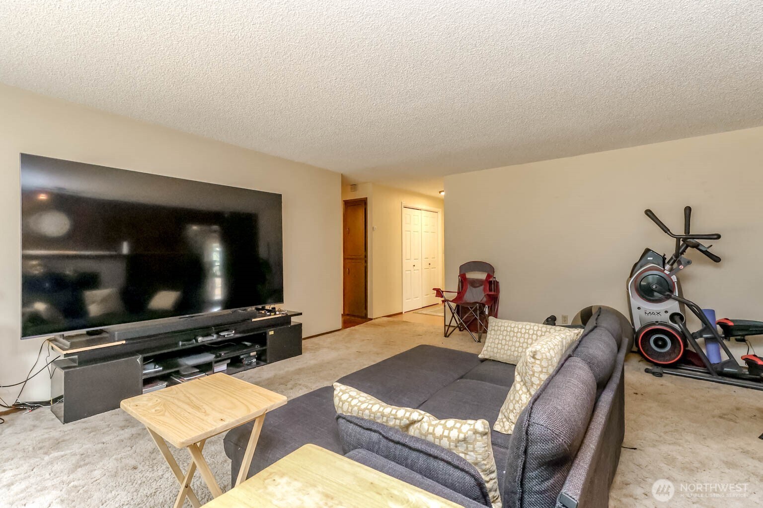 17407 36th Ave E Property Photo 12