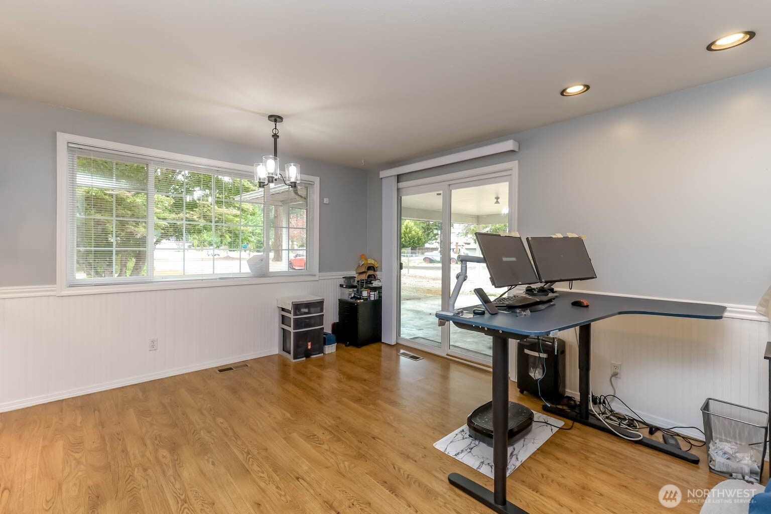 17407 36th Ave E Property Photo 13