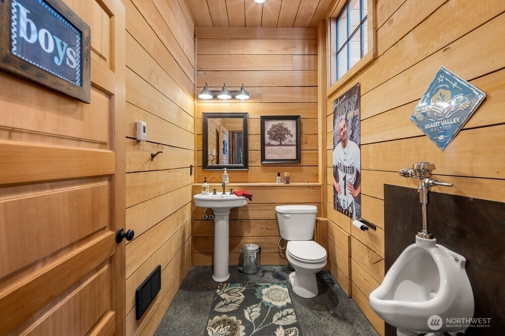 120 236th Street Property Photo 35