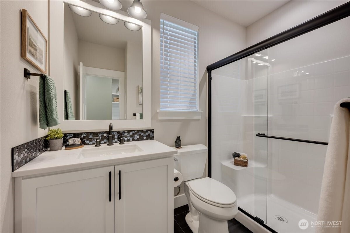 20812 99th Place Property Photo 8