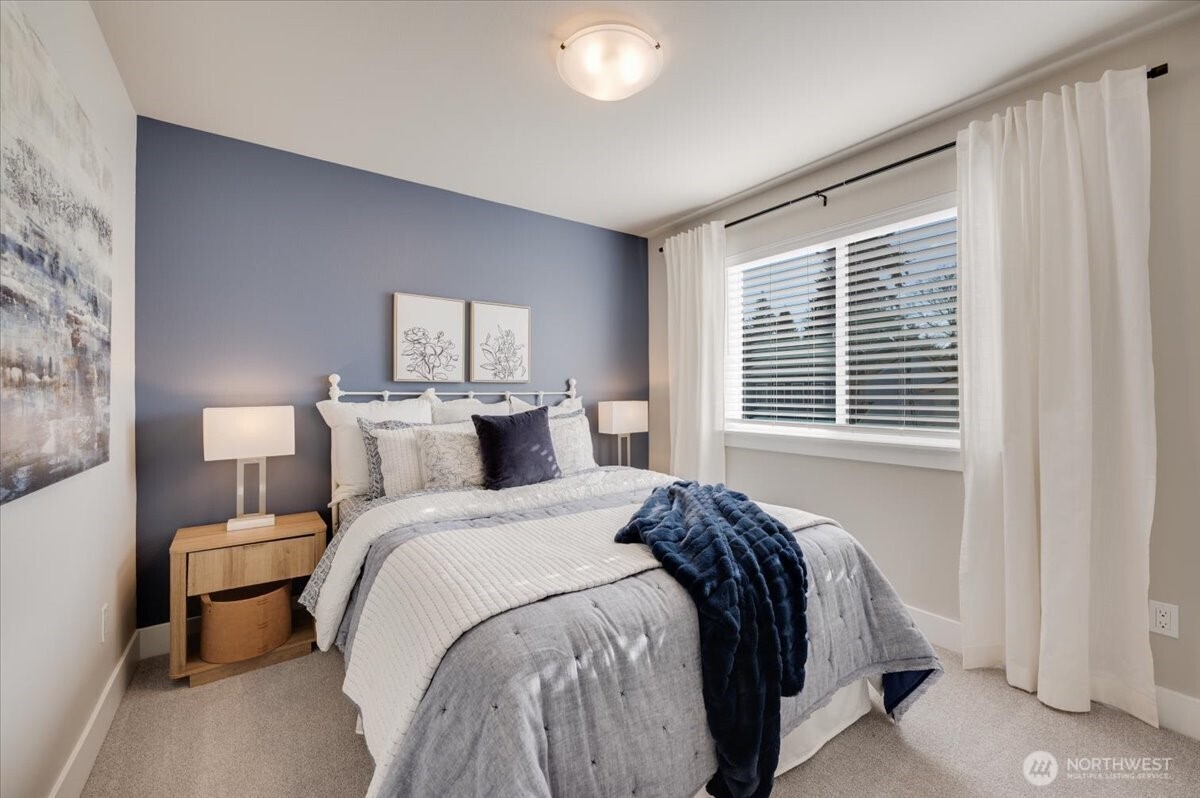 20812 99th Place Property Photo 28