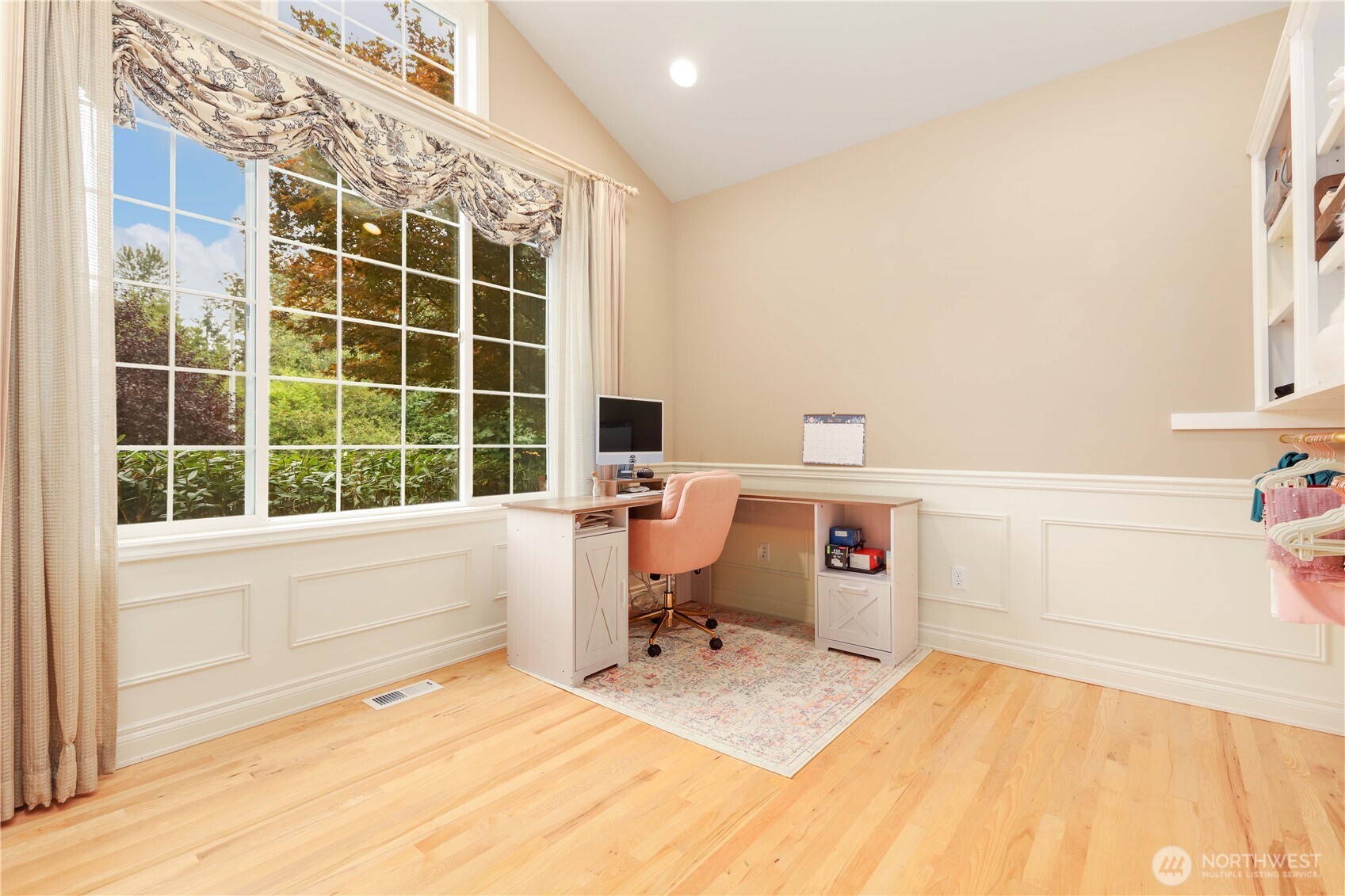 11712 4th Avenue Property Photo 14