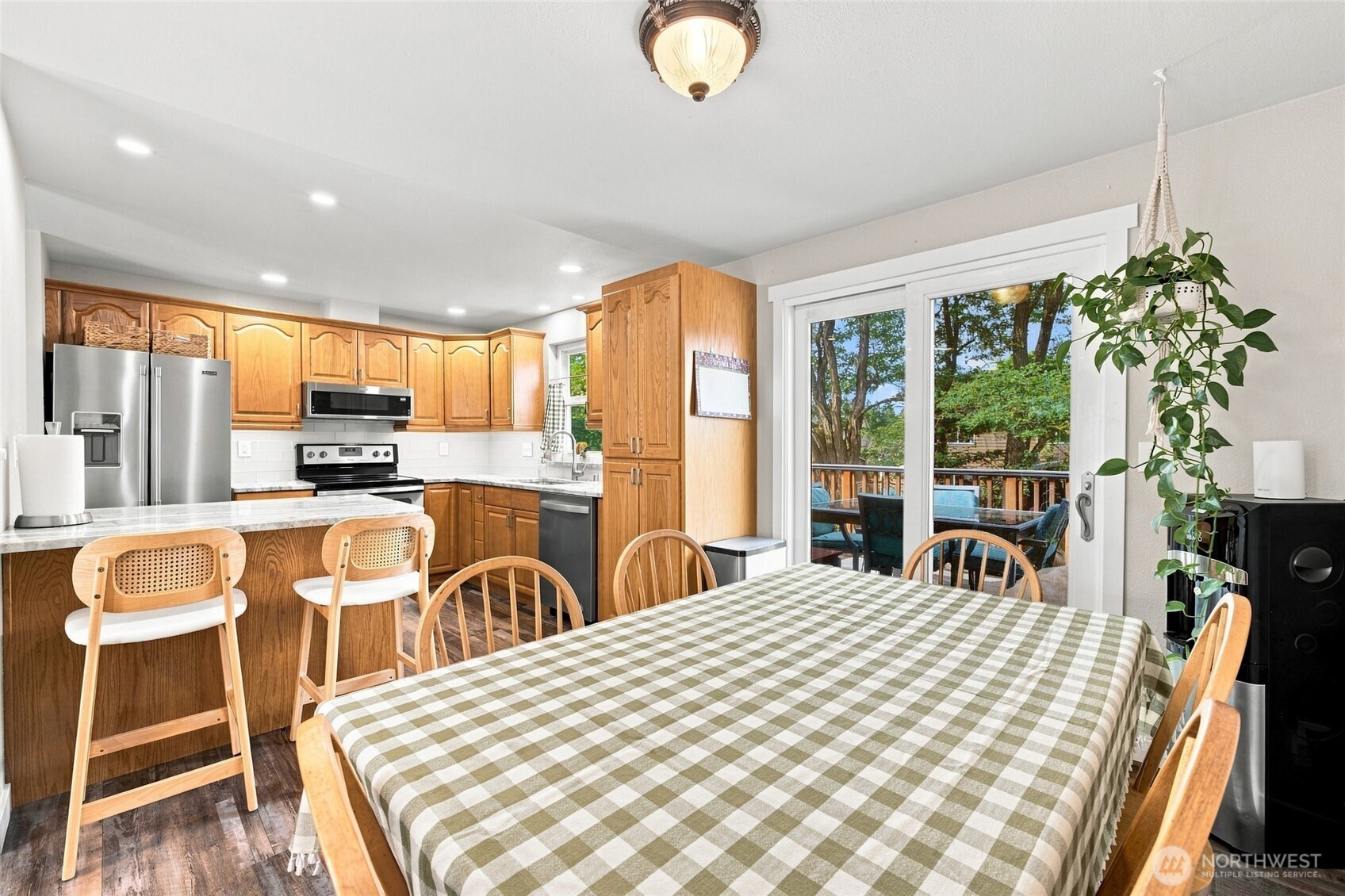 10820 54th Drive Property Photo 9