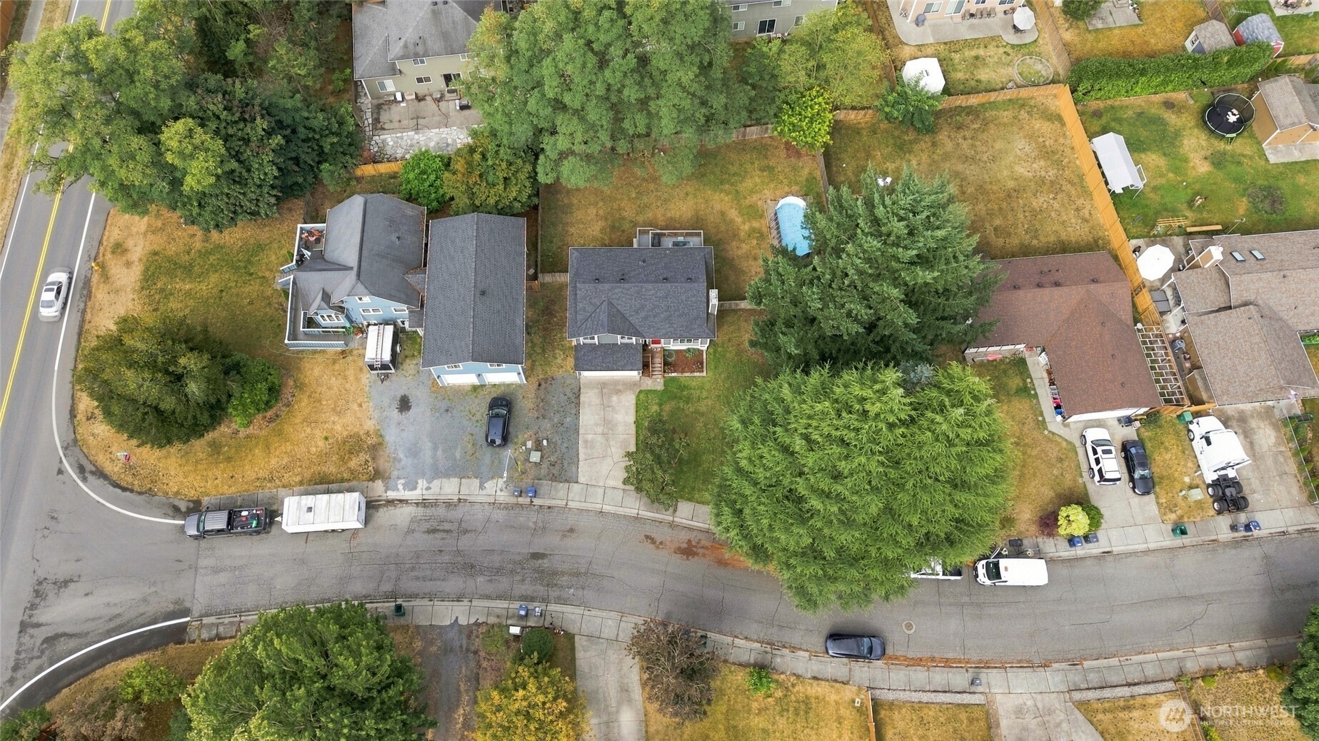 10820 54th Drive Property Photo 31