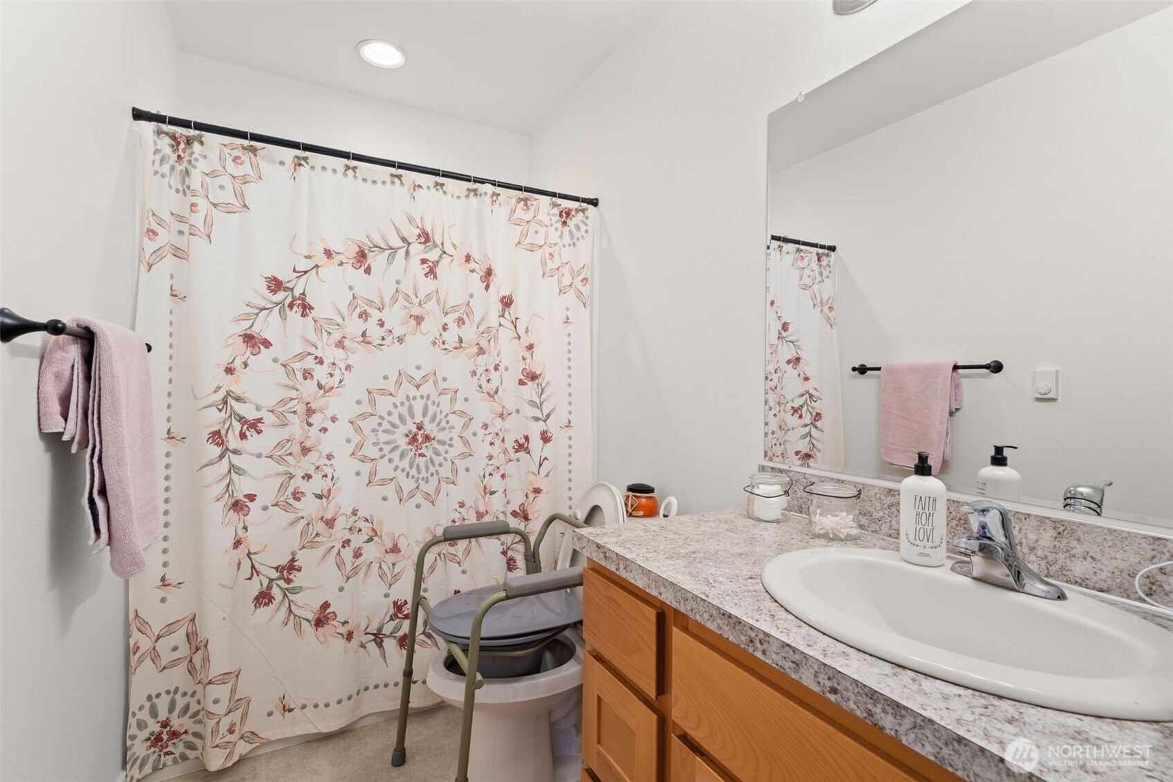 510 Powell Avenue Property Photo 17