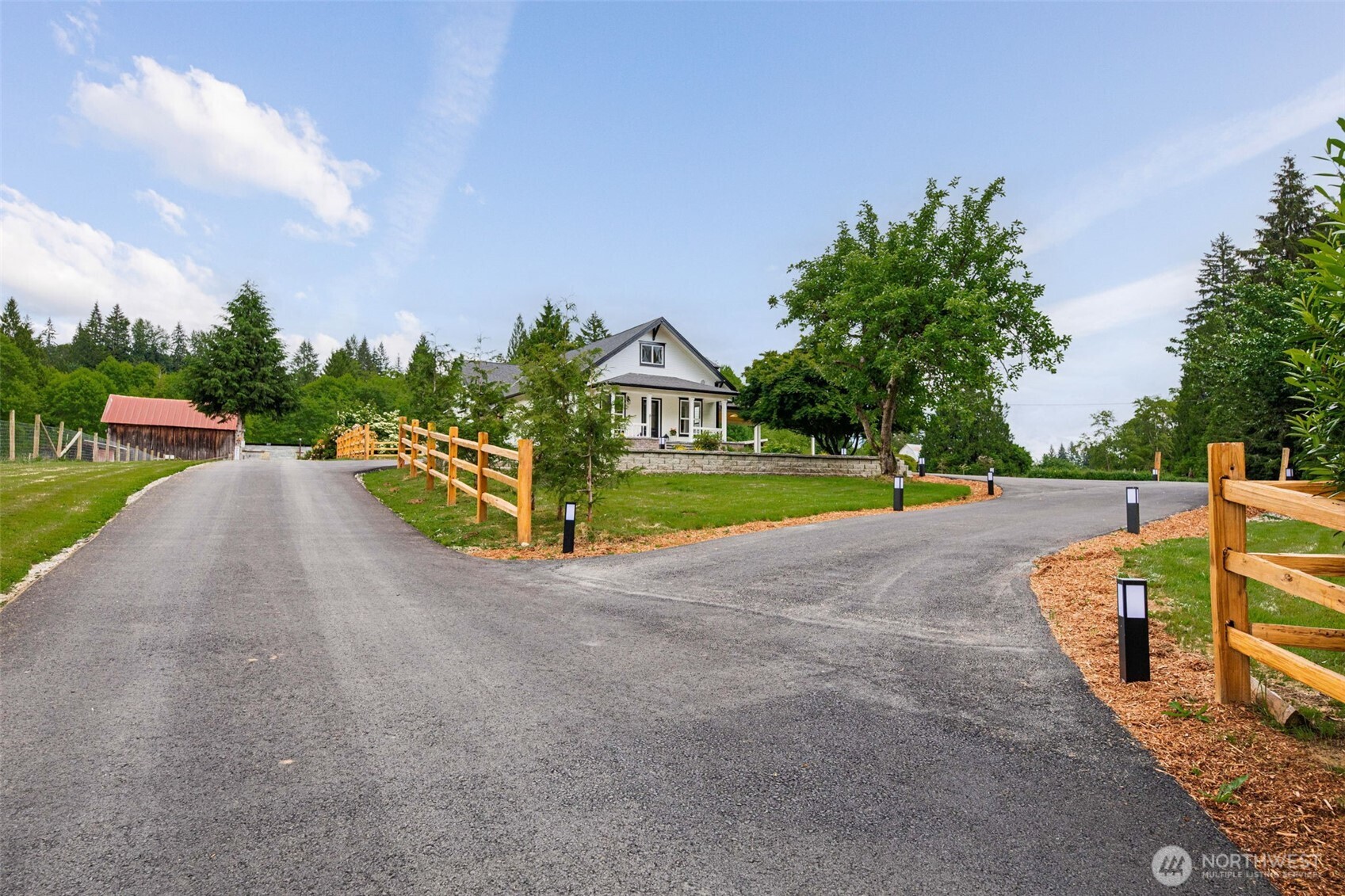 28415 State Route 9 Ne Property Photo 2