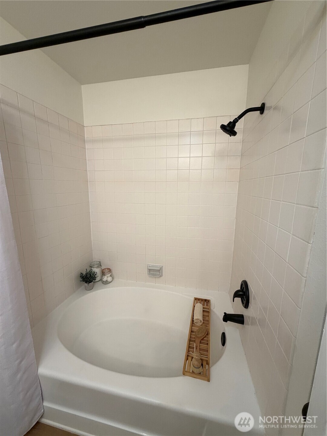 1800 N 105th Street 9-201 Property Photo 32