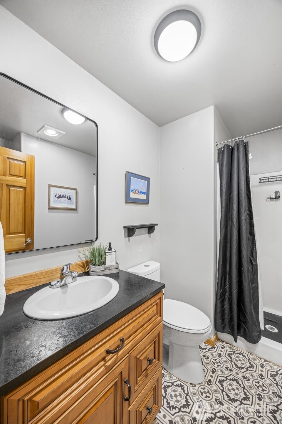 231 E Snowcap Drive Property Photo 21