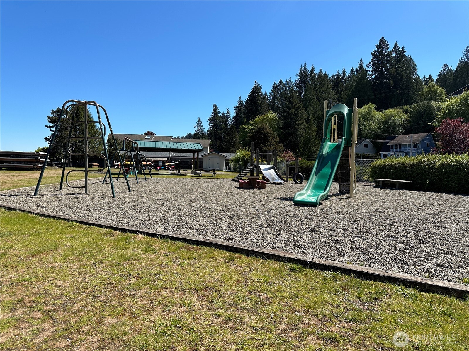 231 E Snowcap Drive Property Photo 30
