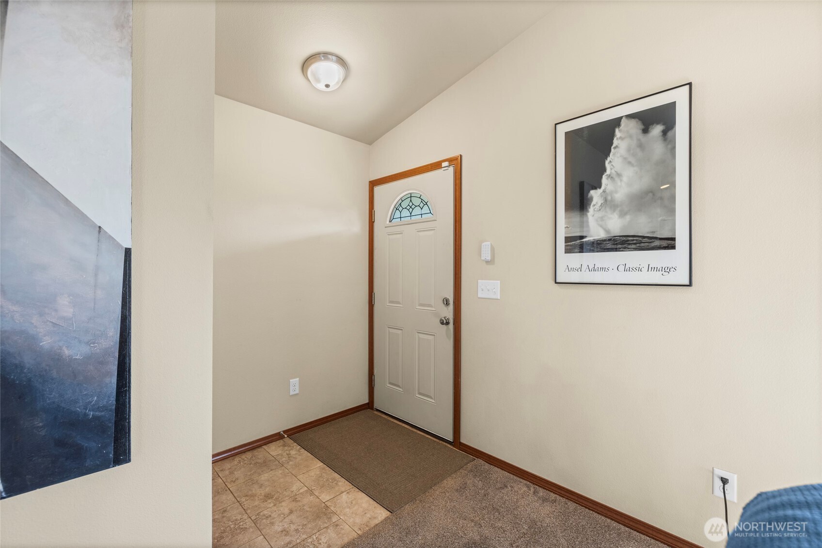 4997 Sunset Park Place Property Photo 4