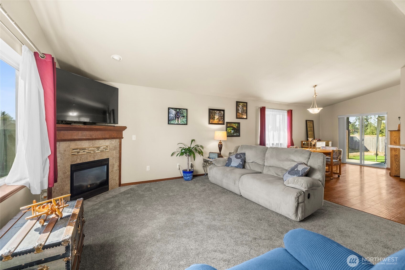 4997 Sunset Park Place Property Photo 6