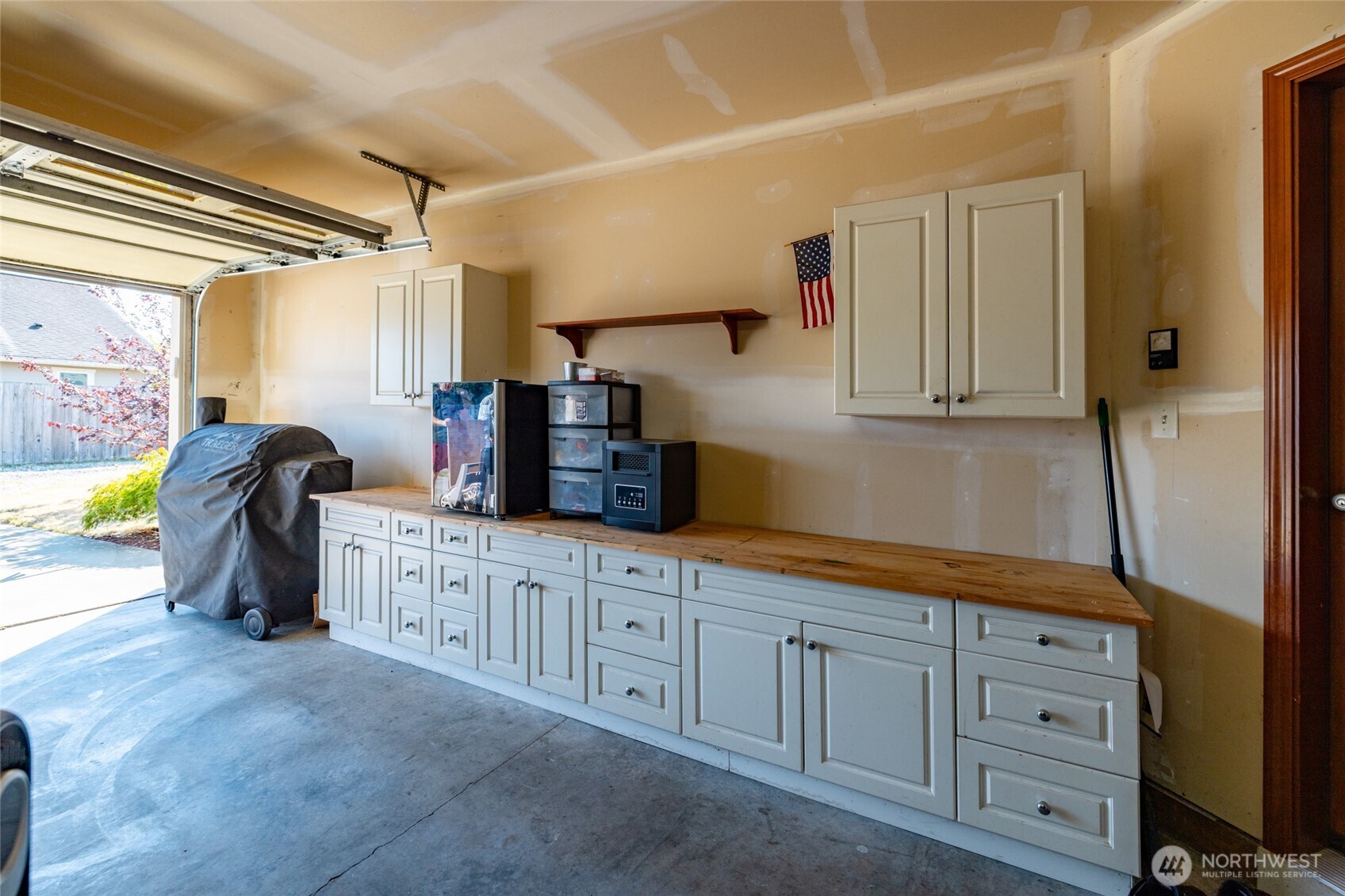 4997 Sunset Park Place Property Photo 25