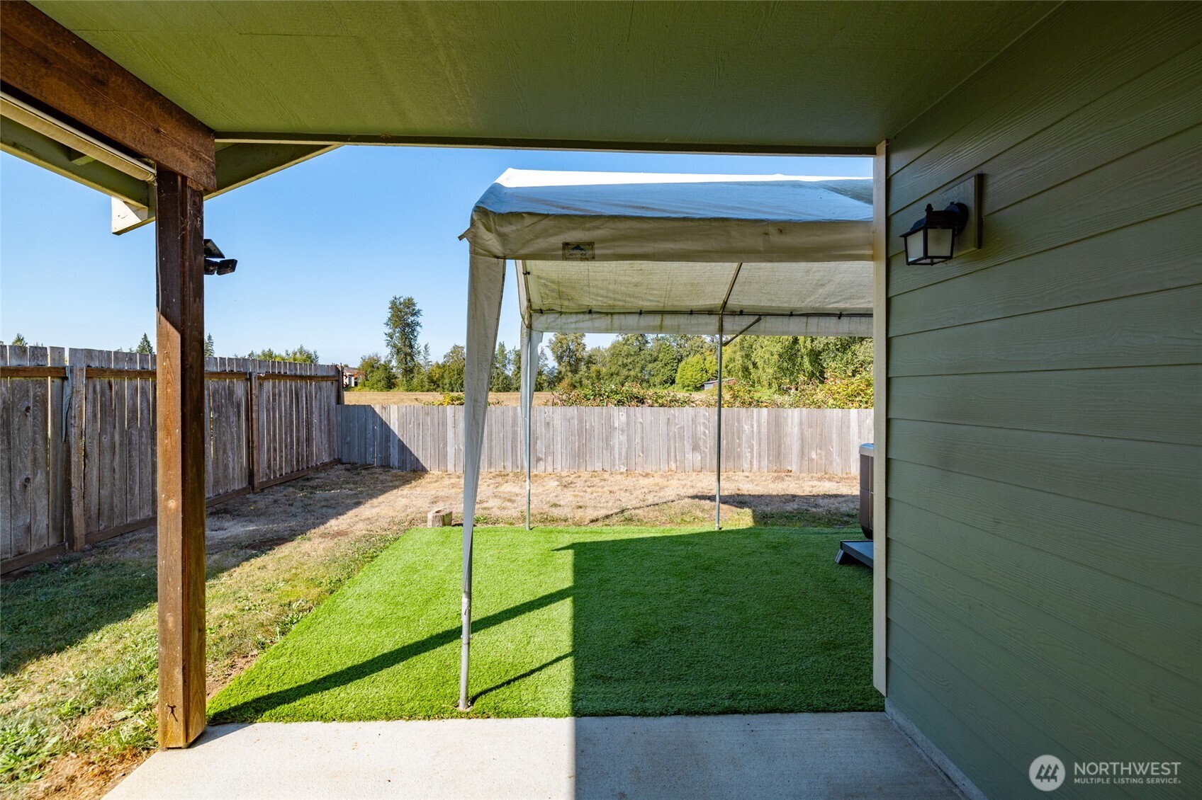 4997 Sunset Park Place Property Photo 27