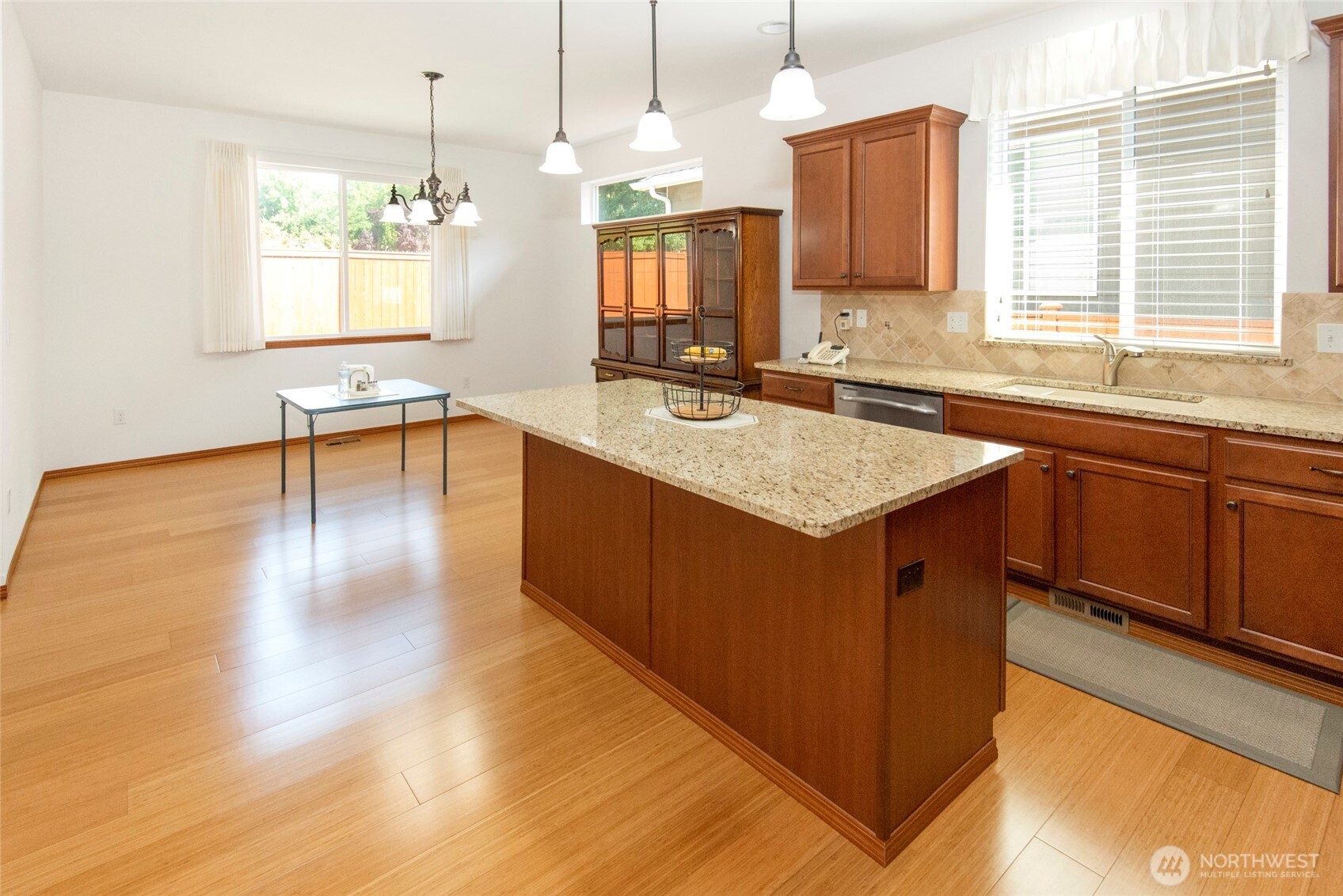 627 182nd Street Property Photo 8