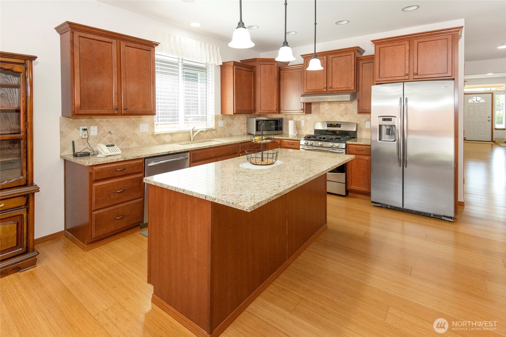 627 182nd Street Property Photo 10
