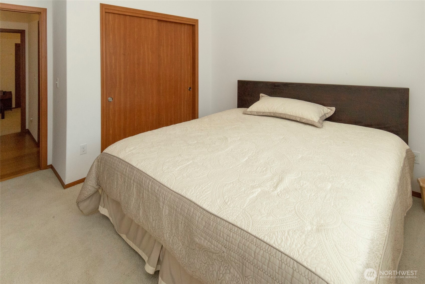 627 182nd Street Property Photo 24